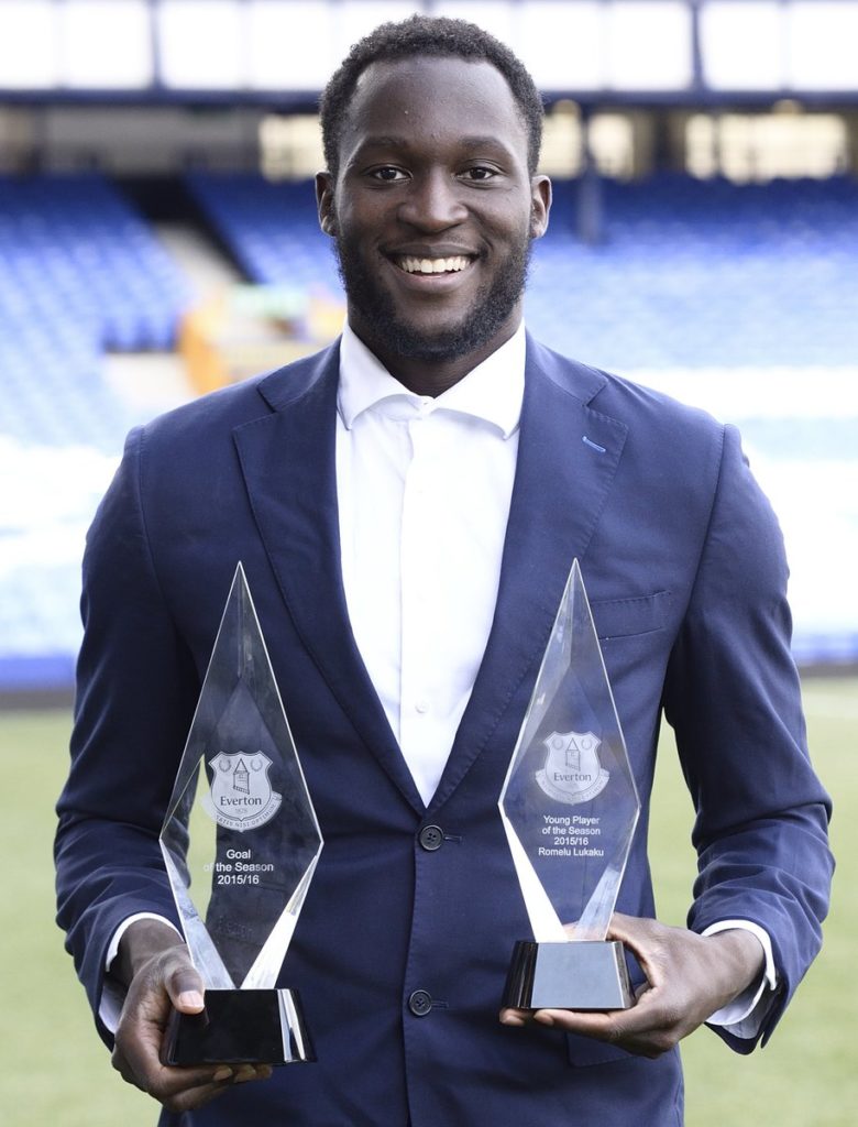 13 Romelu Lukaku Facts - Life, Family, House, Career, Girlfriend ...